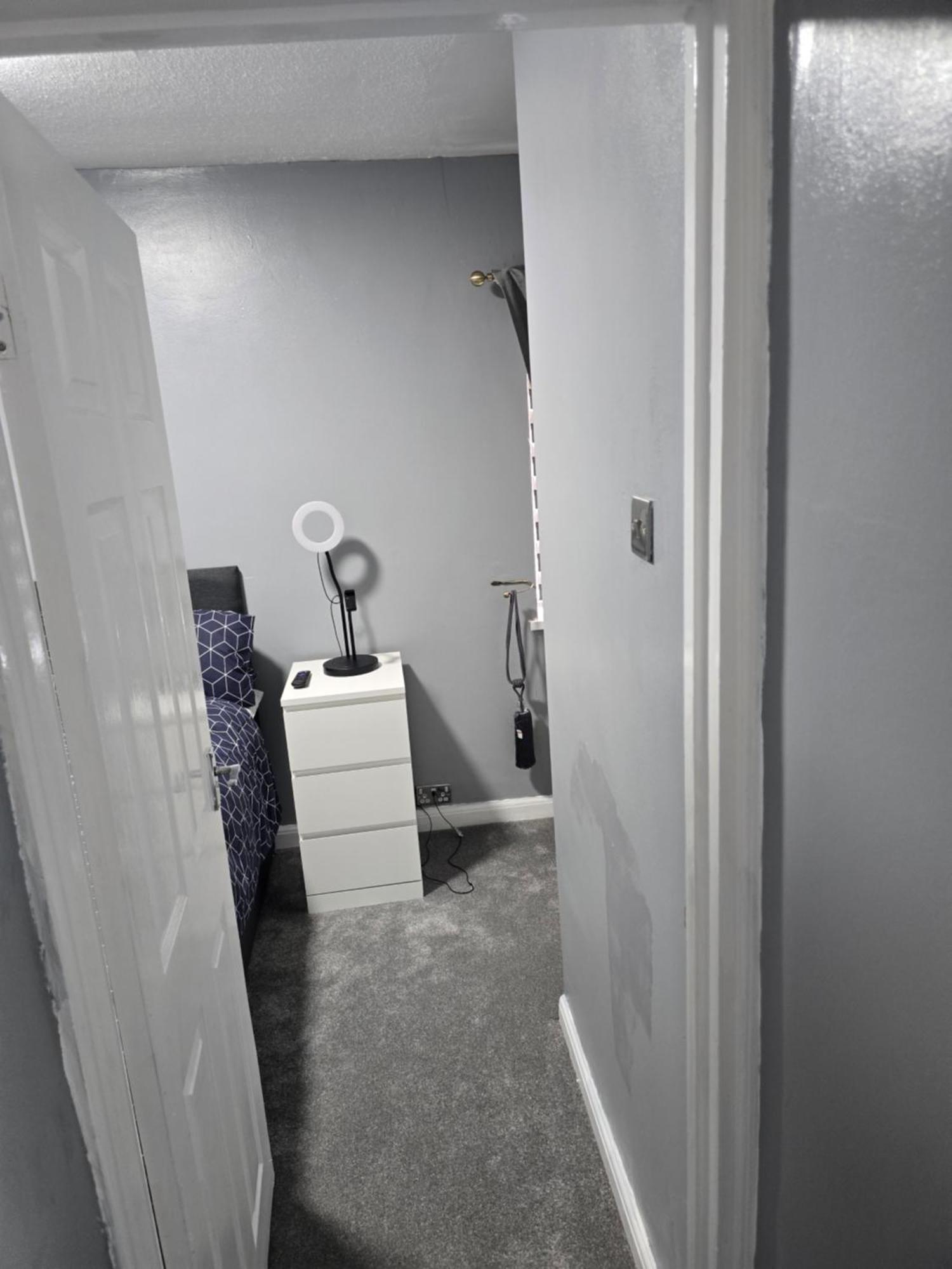 Manchester - House - Sleeps 6 - Parking - Garden Exterior photo